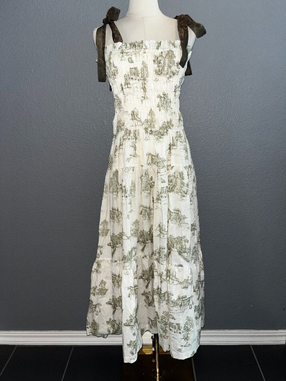 Anrhropologie En Saison Geraldine Smocked Toile Tiered A Line Maxi Dress NWOT M